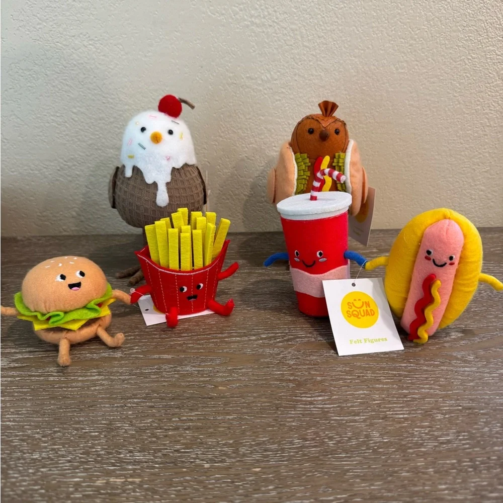 Target Featherly Friends Sun Squad Felt Set of 4